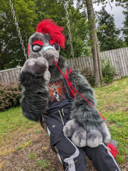 Emo Worm-On-A-String Pre-made Emo Worm-On-A-String Pre-made